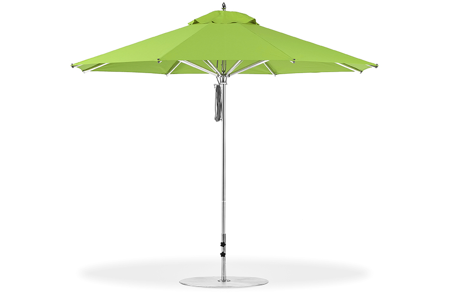 Frankford Greenwich Aluminum Market Umbrella in green